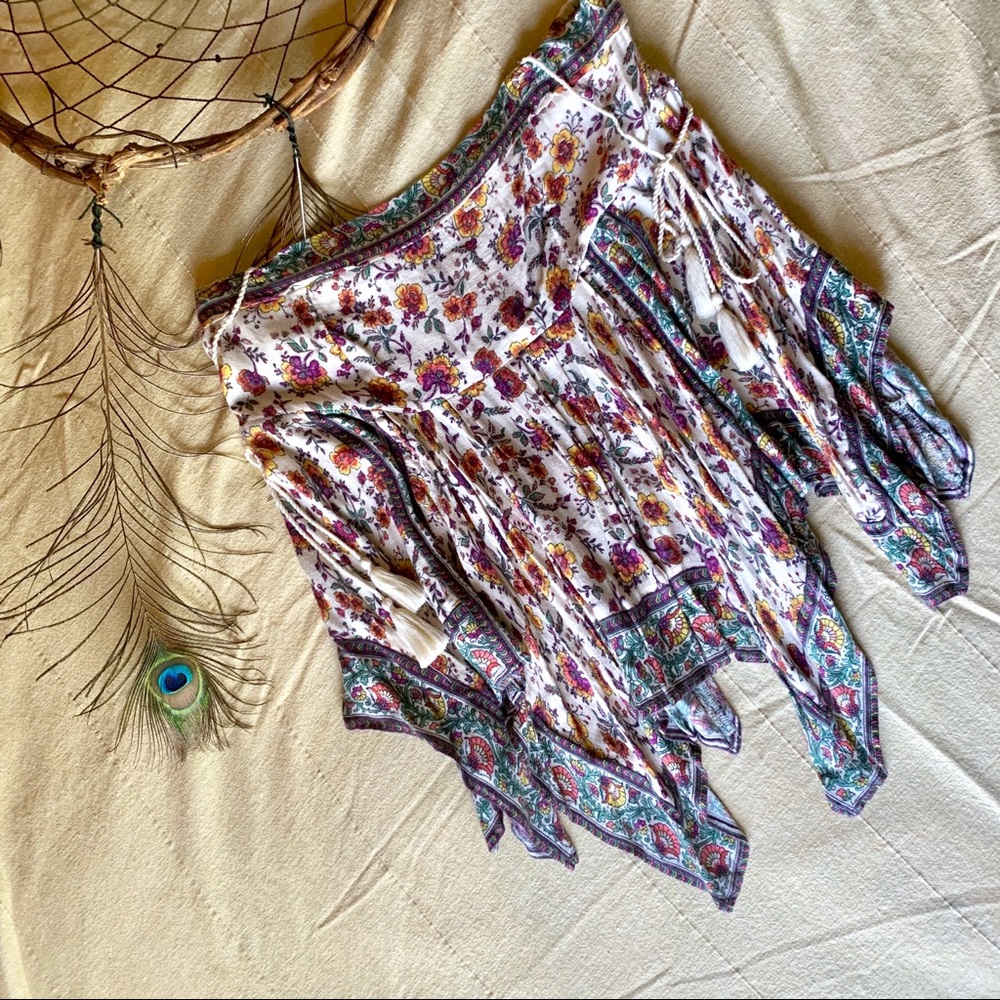 American Eagle Boho Flower Pixie Skirt